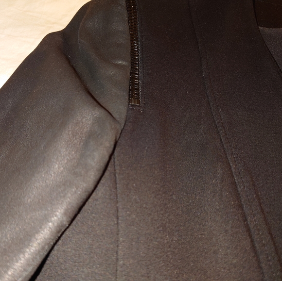 NWOT Black THEORY Leather Blazer Zipper Detail Jacket Open Front Pockets S Small - Picture 9 of 12